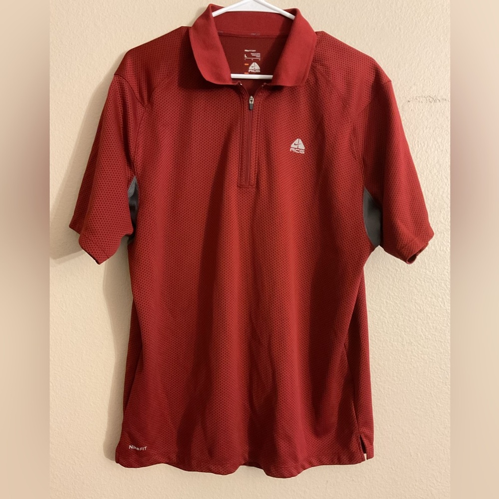 Nike ACG Fit Dry‎ Collared Polo w/ Quarter Zip Front size Large